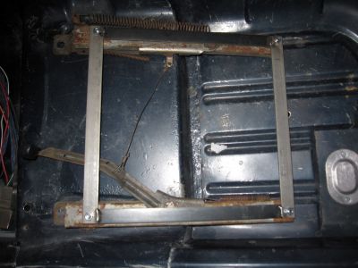 2011-01-10_-_65_Mustang_Fiero_Seat_Tracks_003.jpg